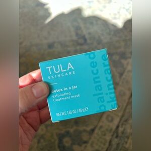 TULA Skincare Detox in a Jar Exfoliating Mask - Teal